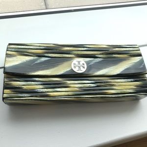 Tory Burch clutch original